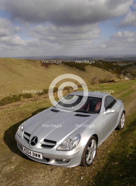 2004 Mercedes Benz SLK 200K. Artist: Unknown.