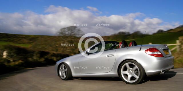 2004 Mercedes Benz SLK 200K. Artist: Unknown.