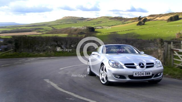2004 Mercedes Benz SLK 200K. Artist: Unknown.