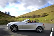 2004 Mercedes Benz SLK 200K