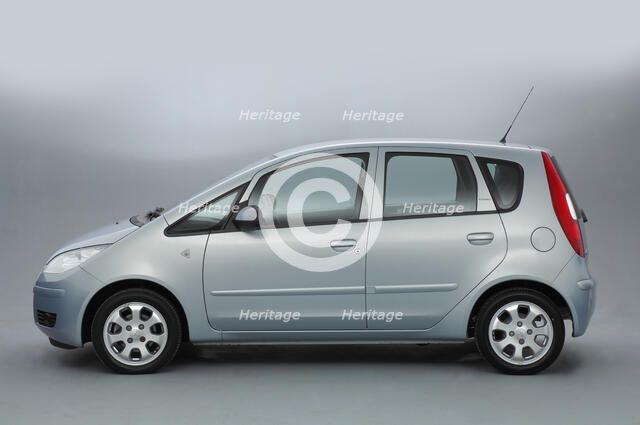 2004 Mitsubishi Colt. Artist: Unknown.