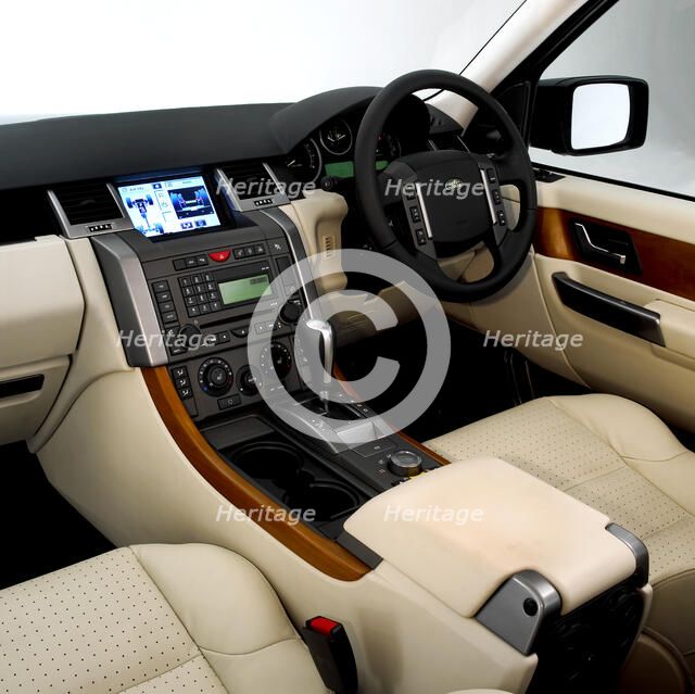 2004 Range Rover Sport. Artist: Unknown.