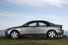 2005 Volvo S60