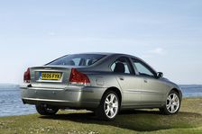 2005 Volvo S60