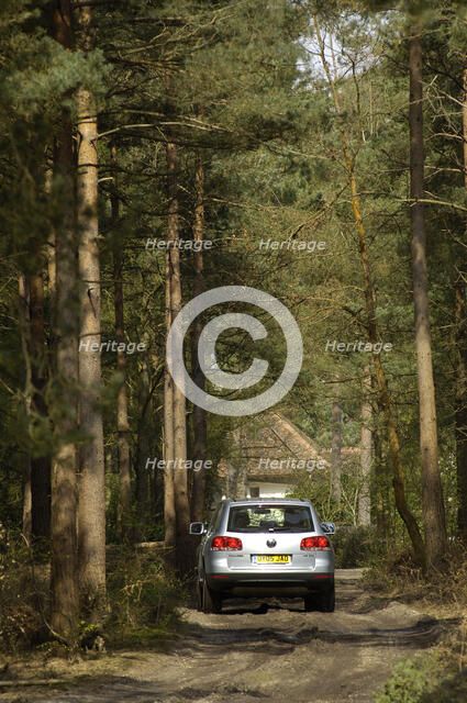 2005 VW Tovareg Tdi V6 Artist: Unknown.