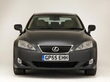 2005 Lexus IS 220d