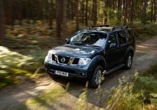 2005 Nissan Pathfinder 2.5 Tspec dci