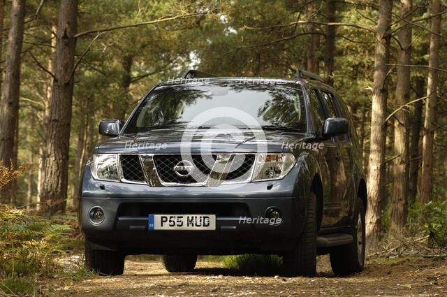 2005 Nissan Pathfinder 2.5 Tspec dci Artist: Unknown.