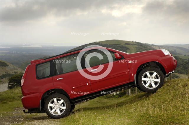 2005 Nissan X-Trail 2.2dci Artist: Unknown.