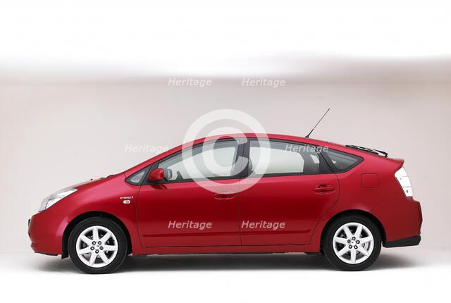 2006 Toyota Prius Hybrid Artist: Unknown.