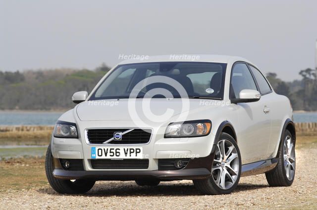 2006 Volvo C30 D5 SE Artist: Unknown.