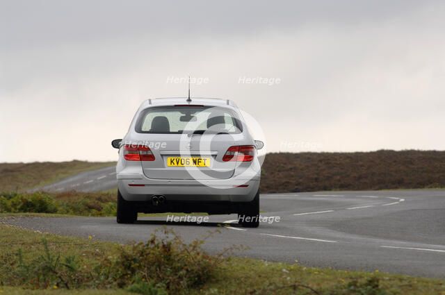 2006 Mercedes Benz B200 Turbo Artist: Unknown.