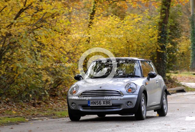 2006 Mini Cooper Artist: Unknown.