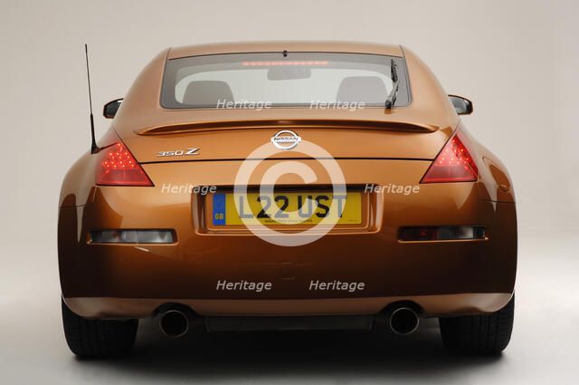 2006 Nissan 350 Z Artist: Unknown.