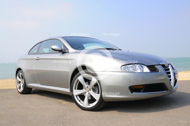 2007 Alfa Romeo GT. Artist: Unknown.