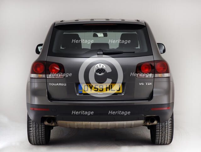 2009 Volkswagen Touareg V6 Tdi Artist: Unknown.