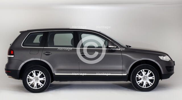 2009 Volkswagen Touareg V6 Tdi Artist: Unknown.
