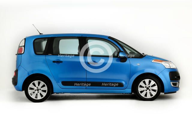 2009 Citroen C3 Picasso Artist: Unknown.