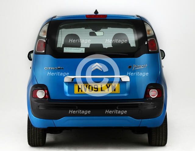 2009 Citroen C3 Picasso Artist: Unknown.