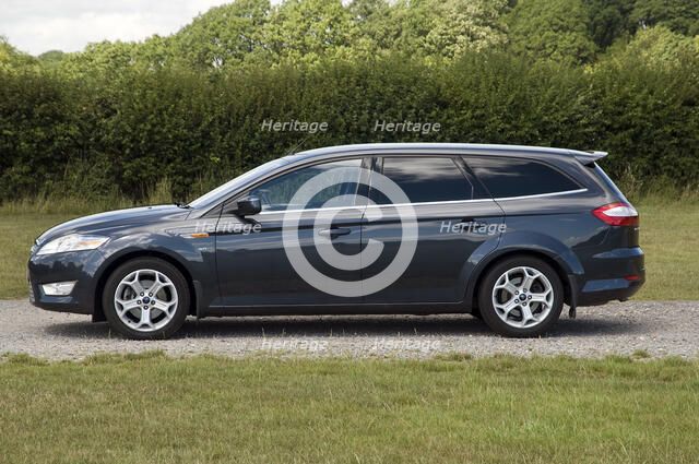 2009 Ford Mondeo Tdci Estate Artist: Unknown.
