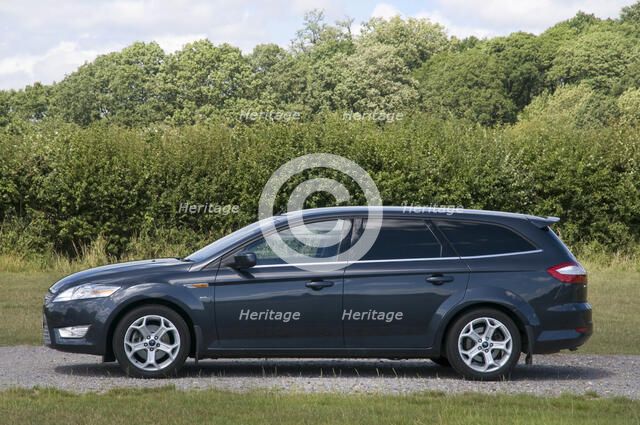2009 Ford Mondeo Tdci Estate Artist: Unknown.