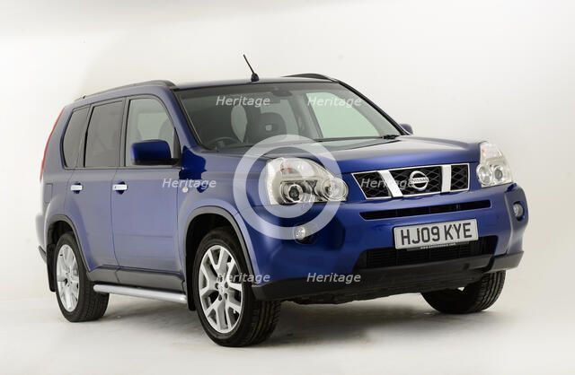 2009 Nissan X-Trail Artist: Unknown.