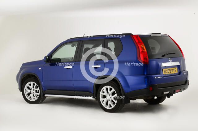 2009 Nissan X-Trail Artist: Unknown.