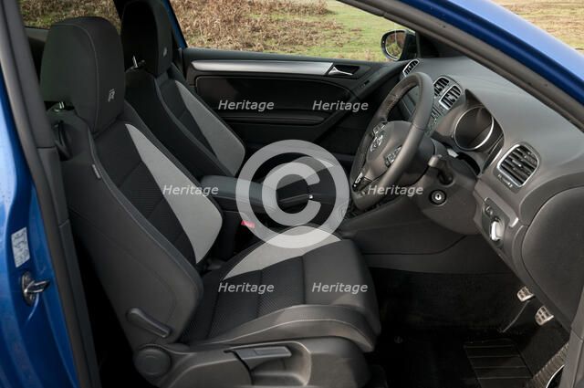 2011 Vokswagen Golf R Tsi Artist: Unknown.