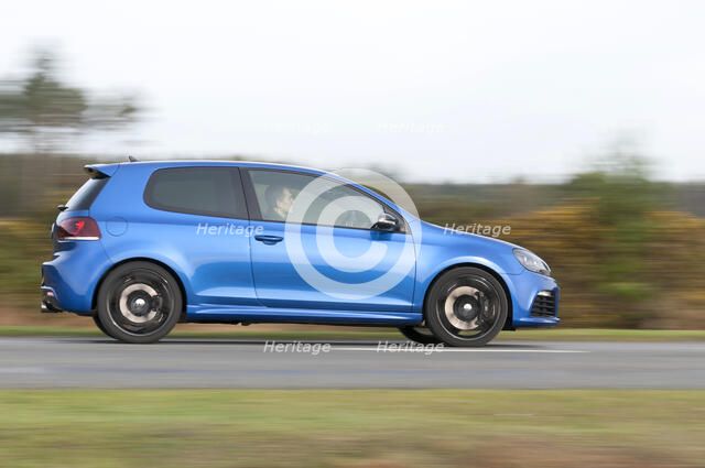 2011 Vokswagen Golf R Tsi Artist: Unknown.