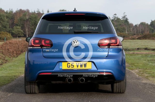 2011 Vokswagen Golf R Tsi Artist: Unknown.