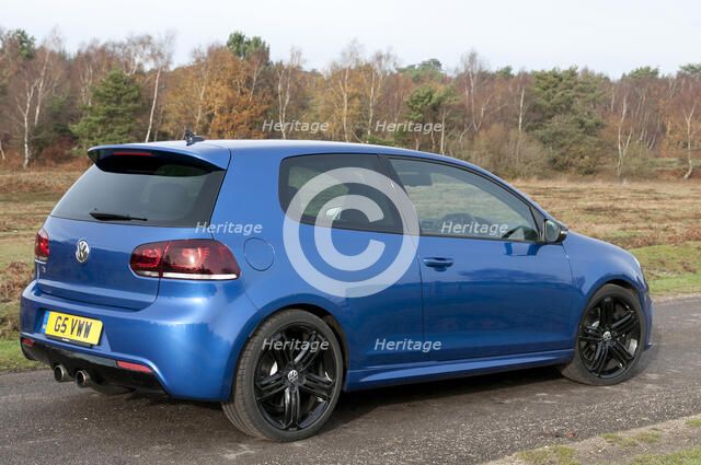 2011 Vokswagen Golf R Tsi Artist: Unknown.