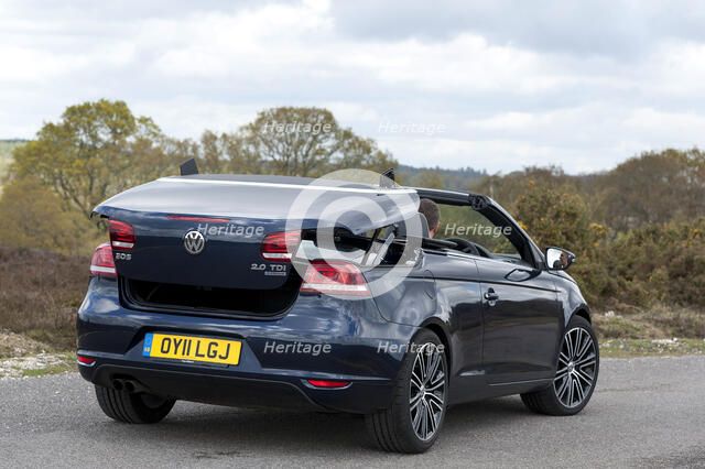 2011 Volkswagen EOS 2.0 Tdi Artist: Unknown.