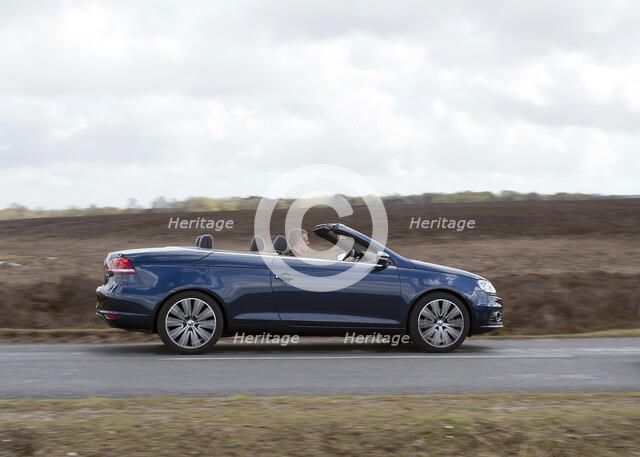 2011 Volkswagen EOS 2.0 Tdi Artist: Unknown.