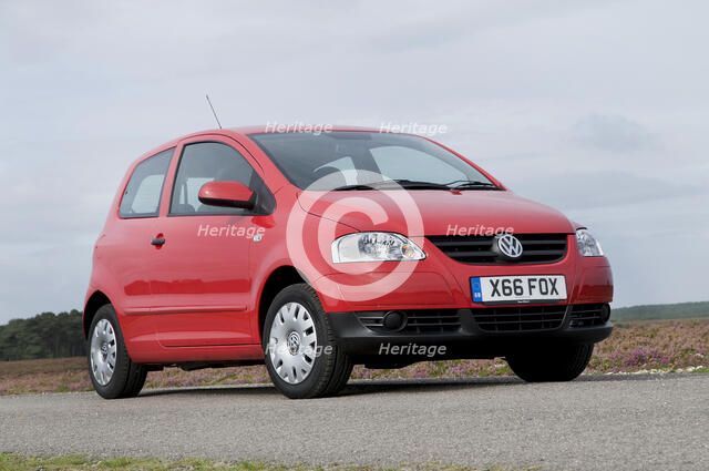 2011 Volkswagen Fox Urban Artist: Unknown.