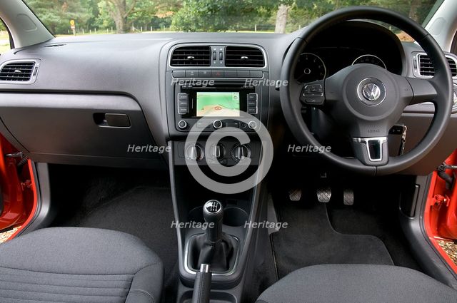 2011 Volkswagen Polo SEL 1.2 Tsi Artist: Unknown.