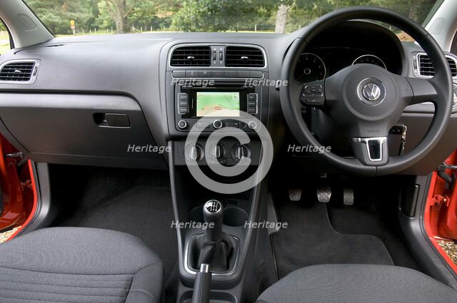 2011 Volkswagen Polo SEL 1.2 Tsi Artist: Unknown.