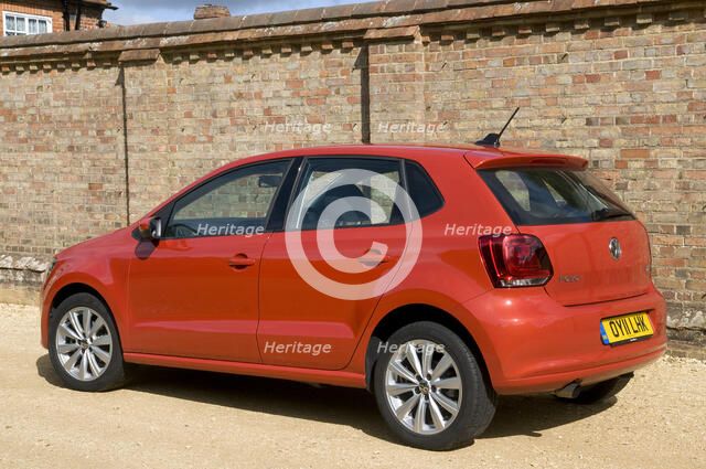 2011 Volkswagen Polo SEL 1.2 Tsi Artist: Unknown.