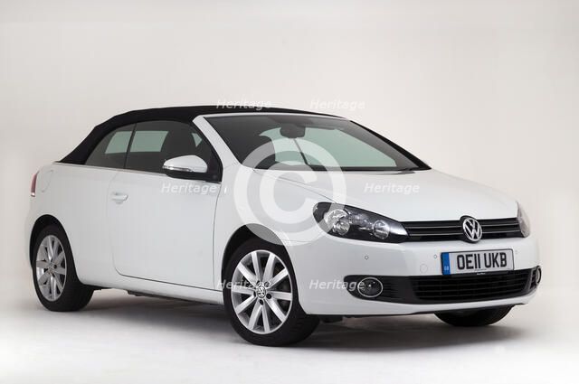 2011 VW Golf Tdi Cabriolet Artist: Unknown.
