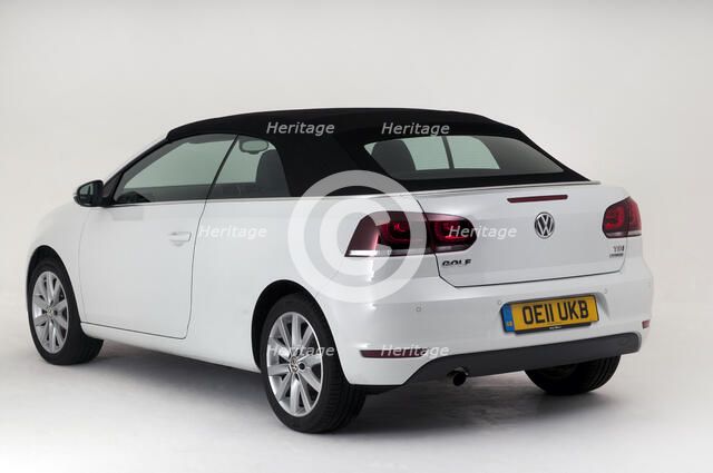 2011 VW Golf Tdi Cabriolet Artist: Unknown.