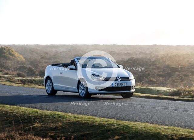 2011 VW Golf Tdi Cabriolet Artist: Unknown.