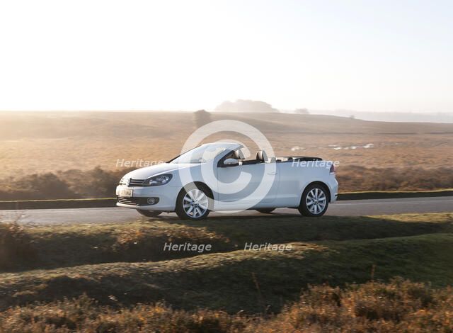 2011 VW Golf Tdi Cabriolet Artist: Unknown.