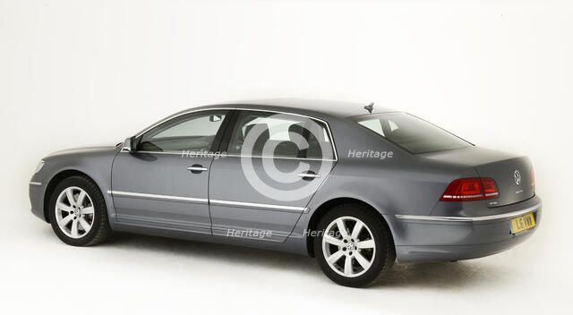 2012 Volkswagen Phaeton Artist: Unknown.