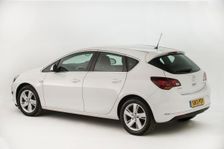 2013 Vauxhall Astra CDTi. Creator: Unknown