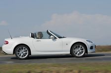 2014 Mazda MX5 Roadster Coupe