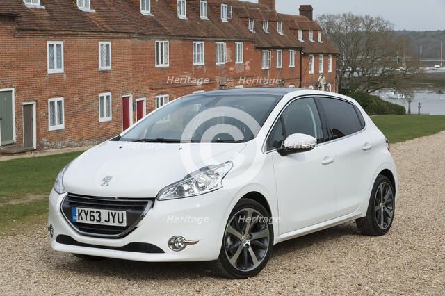 2014 Peugeot 208 Hdi Artist: Unknown.