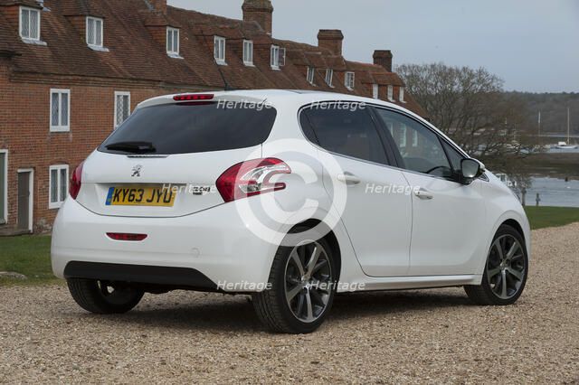 2014 Peugeot 208 Hdi Artist: Unknown.