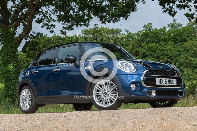 2015 Mini Cooper S 5 door. Creator: Unknown.