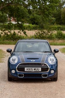 2015 Mini Cooper S 5 door. Creator: Unknown