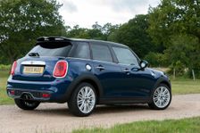 2015 Mini Cooper S 5 door. Creator: Unknown