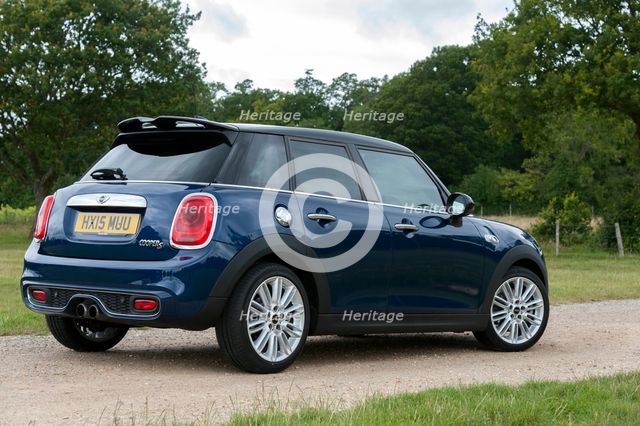 2015 Mini Cooper S 5 door. Creator: Unknown.